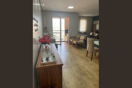 Apartamento à venda com 70m², 3 quartos e 1 vagaSala