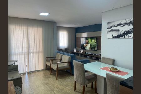 Apartamento à venda com 70m², 3 quartos e 1 vagaSala