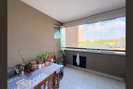 Sacada de apartamento à venda com 3 quartos, 98m² em Horto Florestal, Jundiaí