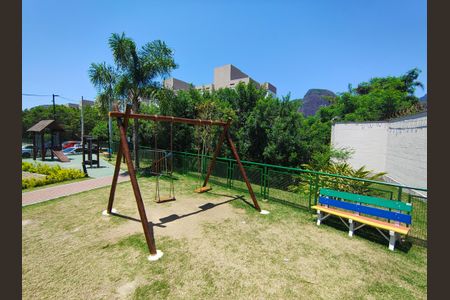 Apartamento à venda com 50m², 2 quartos e 1 vaga Apartamento à venda com 50m², 2 quartos e 1 vagaÁrea comum - Playground