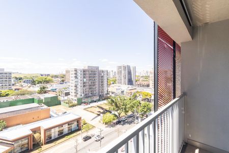 Varanda de kitnet/studio para alugar com 1 quarto, 22m² em Indianópolis, São Paulo