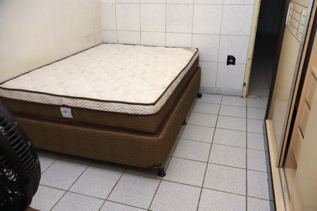 Casa para alugar com 75m², 2 quartos e sem vagaSuíte