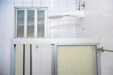 Casa para alugar com 75m², 2 quartos e sem vagaBanheiro Social