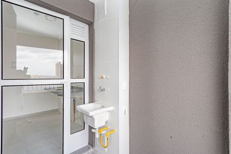 Apartamento à venda com 43m², 2 quartos e 1 vagaÁrea de Serviço