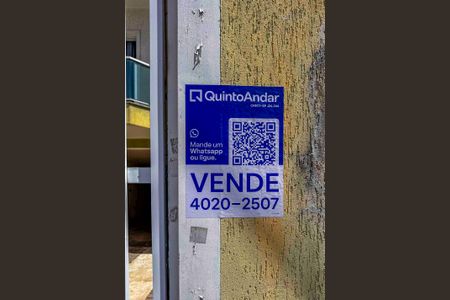 Apartamento à venda com 172m², 3 quartos e 2 vagas Apartamento à venda com 172m², 3 quartos e 2 vagasPlaca Instalada na Fachada