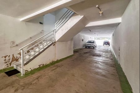 Apartamento à venda com 172m², 3 quartos e 2 vagas Apartamento à venda com 172m², 3 quartos e 2 vagasGaragem