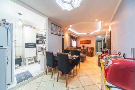 Sala de apartamento à venda com 3 quartos, 172m² em Vila Eldizia, Santo André