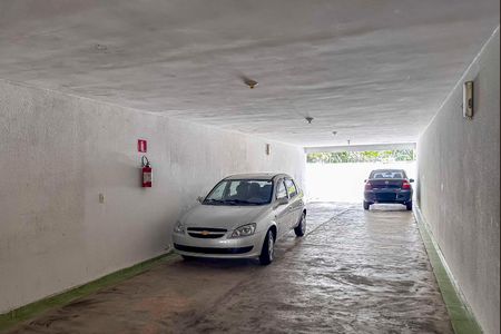 Apartamento à venda com 172m², 3 quartos e 2 vagas Apartamento à venda com 172m², 3 quartos e 2 vagasGaragem