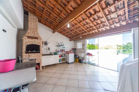 Apartamento à venda com 172m², 3 quartos e 2 vagas Apartamento à venda com 172m², 3 quartos e 2 vagasÁrea de Serviço e Área Gourmet