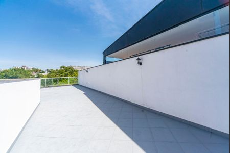 Apartamento à venda com 172m², 3 quartos e 2 vagas Apartamento à venda com 172m², 3 quartos e 2 vagasVaranda da Cobertura