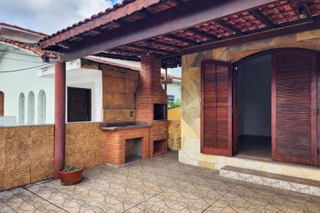 Casa à venda com 220m², 3 quartos e 3 vagasVaranda da Suíte 