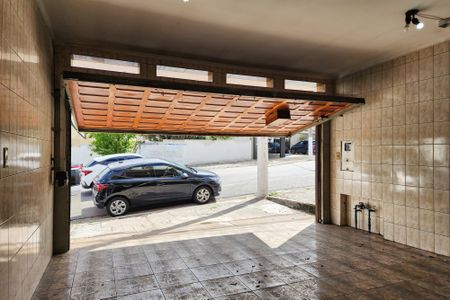 Casa à venda com 220m², 3 quartos e 3 vagasGaragem 