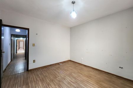 Casa à venda com 220m², 3 quartos e 3 vagasQuarto 3