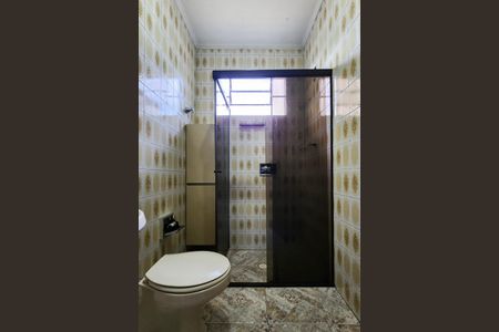 Casa à venda com 220m², 3 quartos e 3 vagasBanheiro da Suíte 