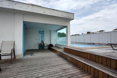 Apartamento para alugar com 50m², 1 quarto e 1 vagaÁrea comum - Piscina