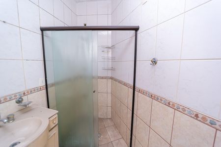 Casa à venda com 168m², 2 quartos e 3 vagas Casa à venda com 168m², 2 quartos e 3 vagasBanheiro Social