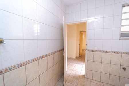 Casa à venda com 168m², 2 quartos e 3 vagas Casa à venda com 168m², 2 quartos e 3 vagasBanheiro Social