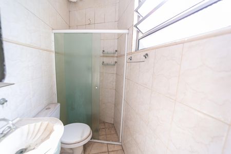 Casa à venda com 168m², 2 quartos e 3 vagas Casa à venda com 168m², 2 quartos e 3 vagasBanheiro do Quarto 2