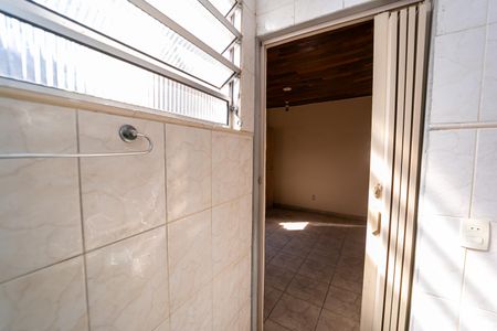 Casa à venda com 168m², 2 quartos e 3 vagas Casa à venda com 168m², 2 quartos e 3 vagasBanheiro do Quarto 2