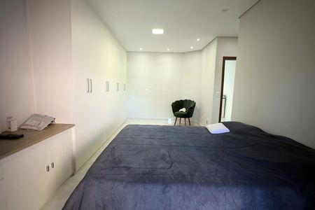 Casa à venda com 270m², 3 quartos e 4 vagas Casa à venda com 270m², 3 quartos e 4 vagasQuarto Suíte 3