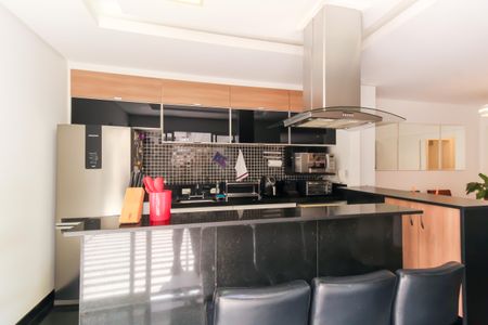 Casa de condomínio à venda com 225m², 3 quartos e 3 vagas Casa de condomínio à venda com 225m², 3 quartos e 3 vagasCozinha