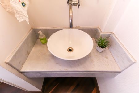 Casa de condomínio à venda com 225m², 3 quartos e 3 vagas Casa de condomínio à venda com 225m², 3 quartos e 3 vagasLavabo