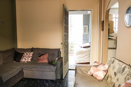 Sala de casa de condomínio à venda com 3 quartos, 155m² em Piedade, Rio de Janeiro