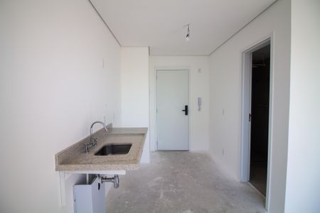 Cozinha de kitnet/studio para alugar com 1 quarto, 25m² em Santo Amaro, São Paulo