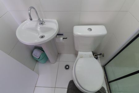 Apartamento à venda com 35m², 2 quartos e sem vaga Apartamento à venda com 35m², 2 quartos e sem vagaBanheiro Social