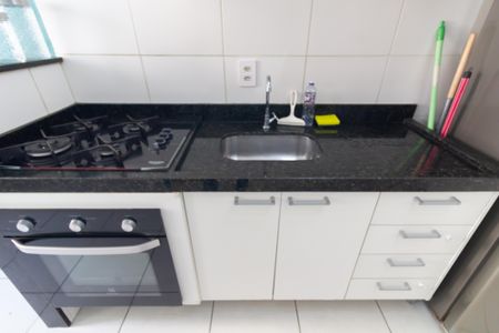 Apartamento à venda com 35m², 2 quartos e sem vaga Apartamento à venda com 35m², 2 quartos e sem vagaSala/Cozinha