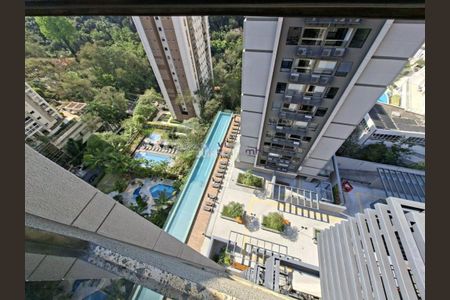 Apartamento à venda com 70m², 1 quarto e 1 vaga