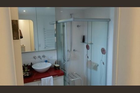 Apartamento à venda com 3 quartos, 180m² em Vila Suzana, São Paulo