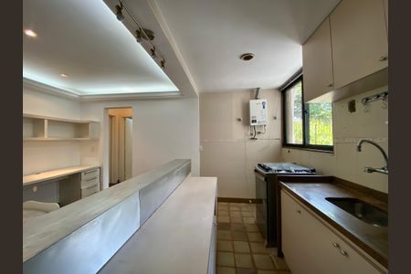 Apartamento à venda com 82m², 2 quartos e 1 vagaCozinha