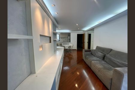 Apartamento à venda com 82m², 2 quartos e 1 vagaSala