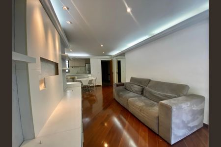 Apartamento à venda com 82m², 2 quartos e 1 vagaSala
