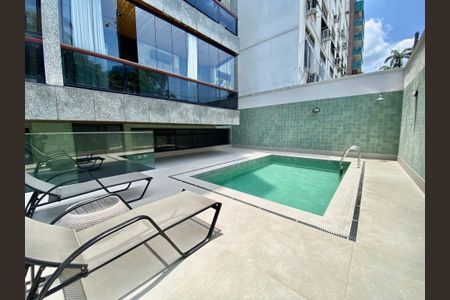 Apartamento à venda com 82m², 2 quartos e 1 vagaÁrea comum