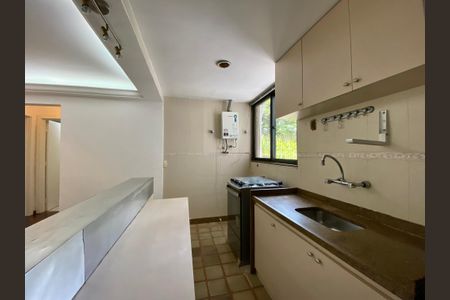 Apartamento à venda com 82m², 2 quartos e 1 vagaCozinha