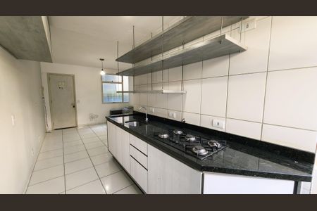 Apartamento à venda com 49m², 2 quartos e 1 vagaCozinha e Área de Serviço