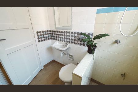 Casa para alugar com 66m², 1 quarto e sem vaga Casa para alugar com 66m², 1 quarto e sem vagaBanheiro