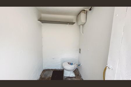 Casa para alugar com 66m², 1 quarto e sem vaga Casa para alugar com 66m², 1 quarto e sem vagaBanheiro de Serviço