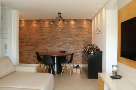 Apartamento à venda com 65m², 2 quartos e 2 vagasSala