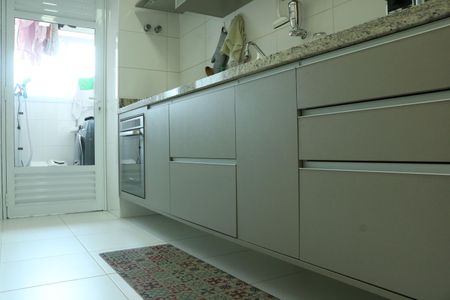 Apartamento à venda com 65m², 2 quartos e 2 vagasCozinha
