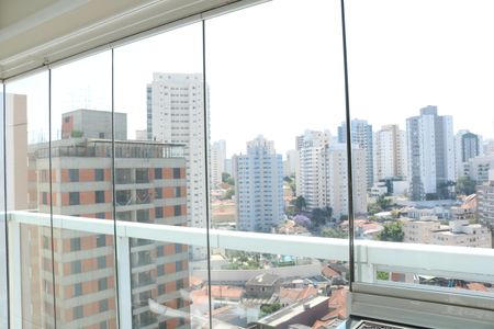 Apartamento à venda com 65m², 2 quartos e 2 vagasVaranda