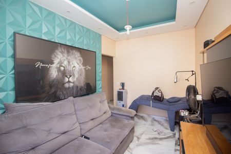 Sala de casa à venda com 2 quartos, 100m² em Arvoredo 2a Secao, Contagem