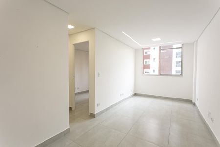 Apartamento para alugar com 1 quarto, 42m² em Vila Gomes Cardim, São Paulo