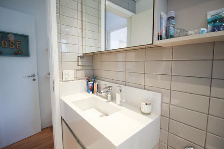 Apartamento à venda com 87m², 2 quartos e 2 vagasBanheiro da Suíte 2