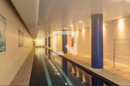 Apartamento à venda com 87m², 2 quartos e 2 vagasÁrea comum - Piscina