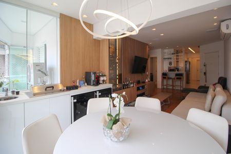 Apartamento à venda com 87m², 2 quartos e 2 vagasVaranda da Sala