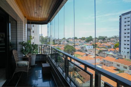 Apartamento à venda com 152m², 3 quartos e 3 vagasVaranda