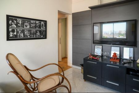 Apartamento à venda com 152m², 3 quartos e 3 vagasSala de TV